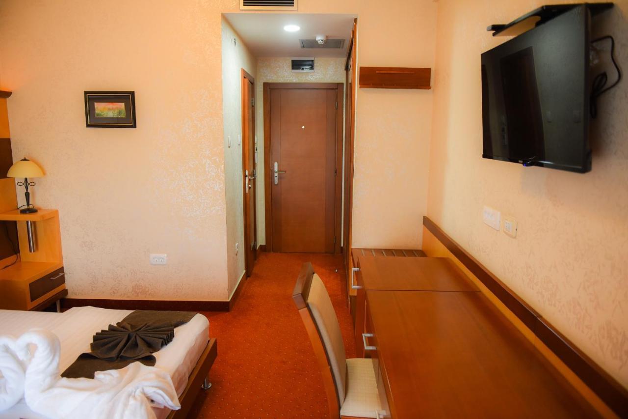 Hotel Marshal Nikšić Eksteriør billede