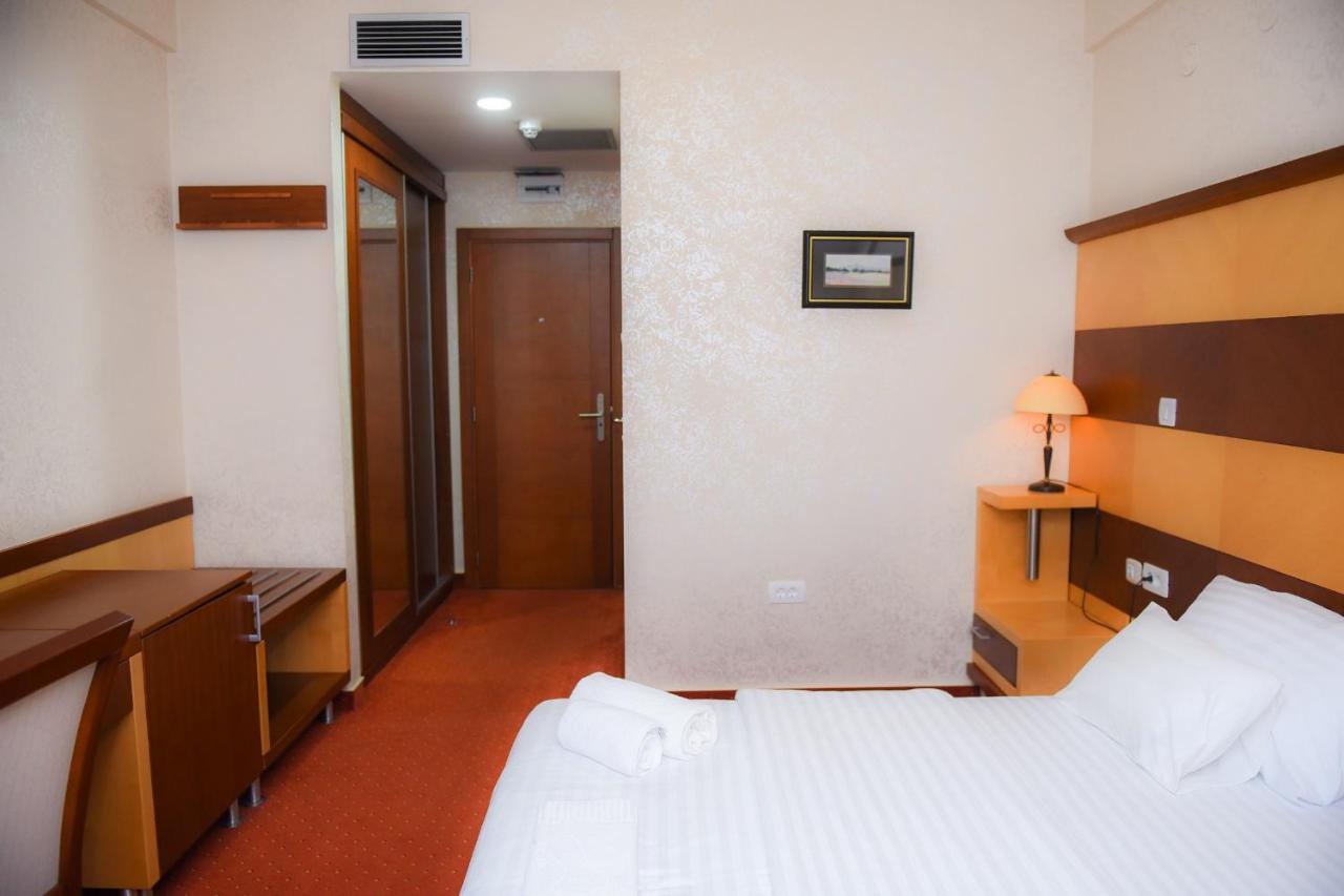 Hotel Marshal Nikšić Eksteriør billede