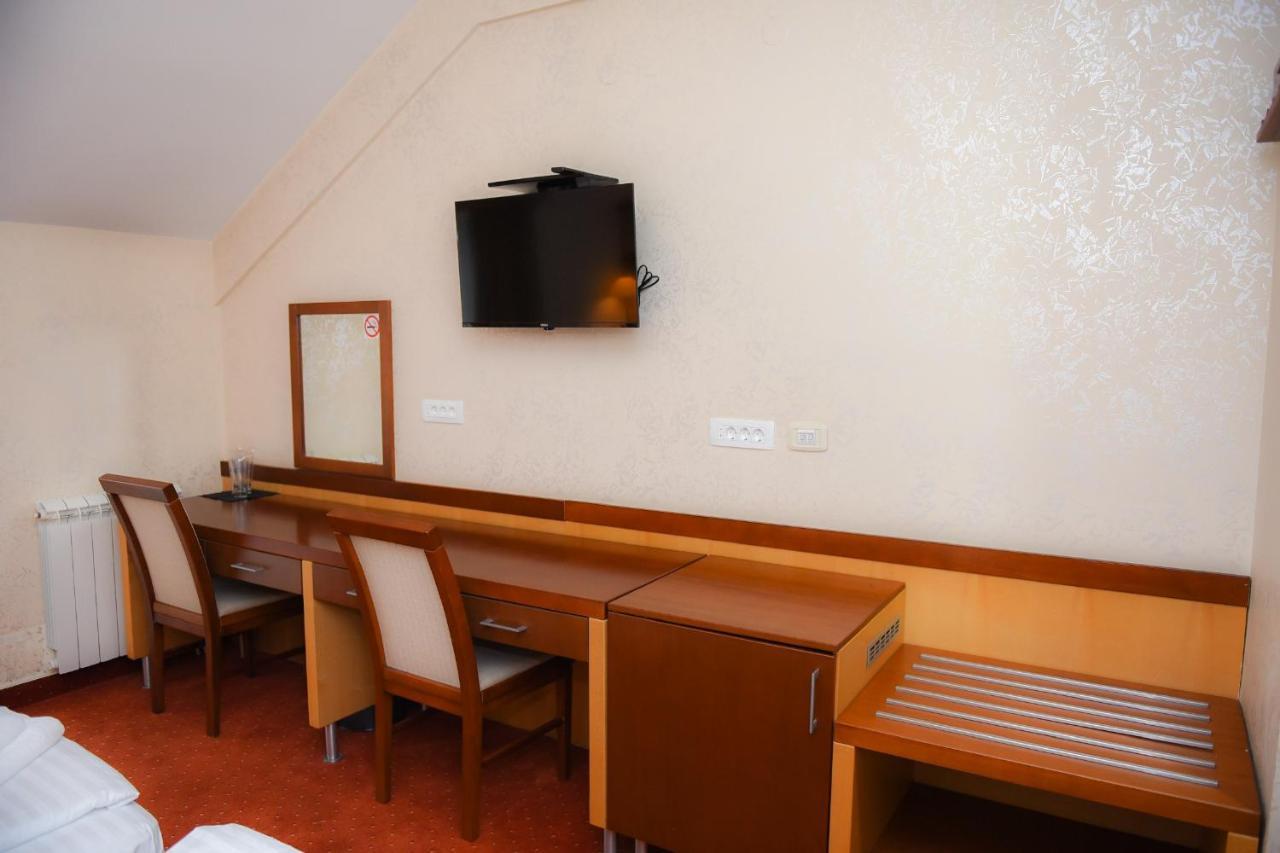 Hotel Marshal Nikšić Eksteriør billede