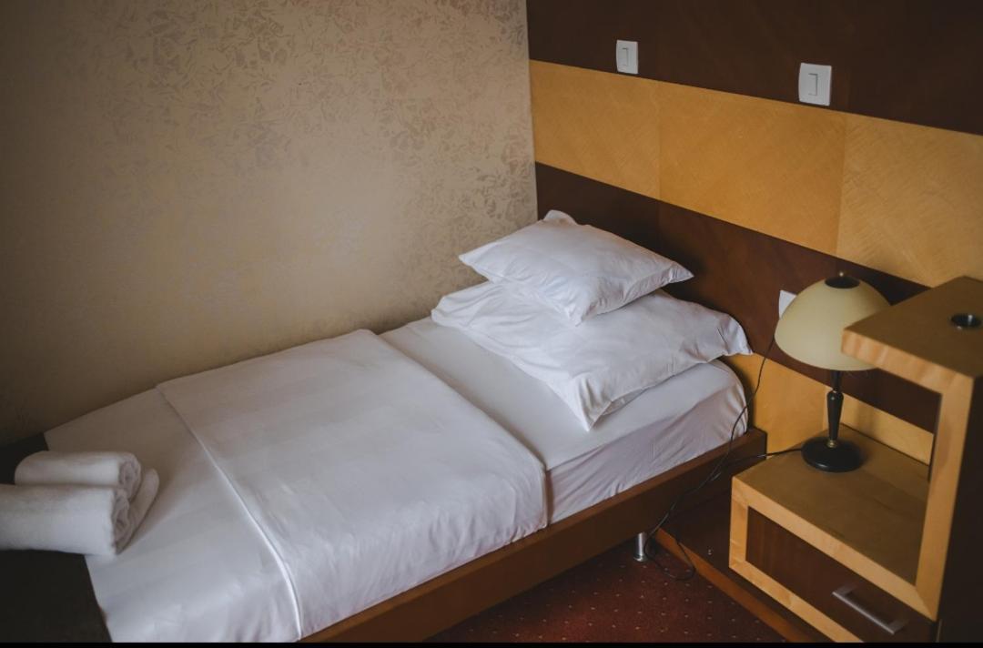 Hotel Marshal Nikšić Eksteriør billede