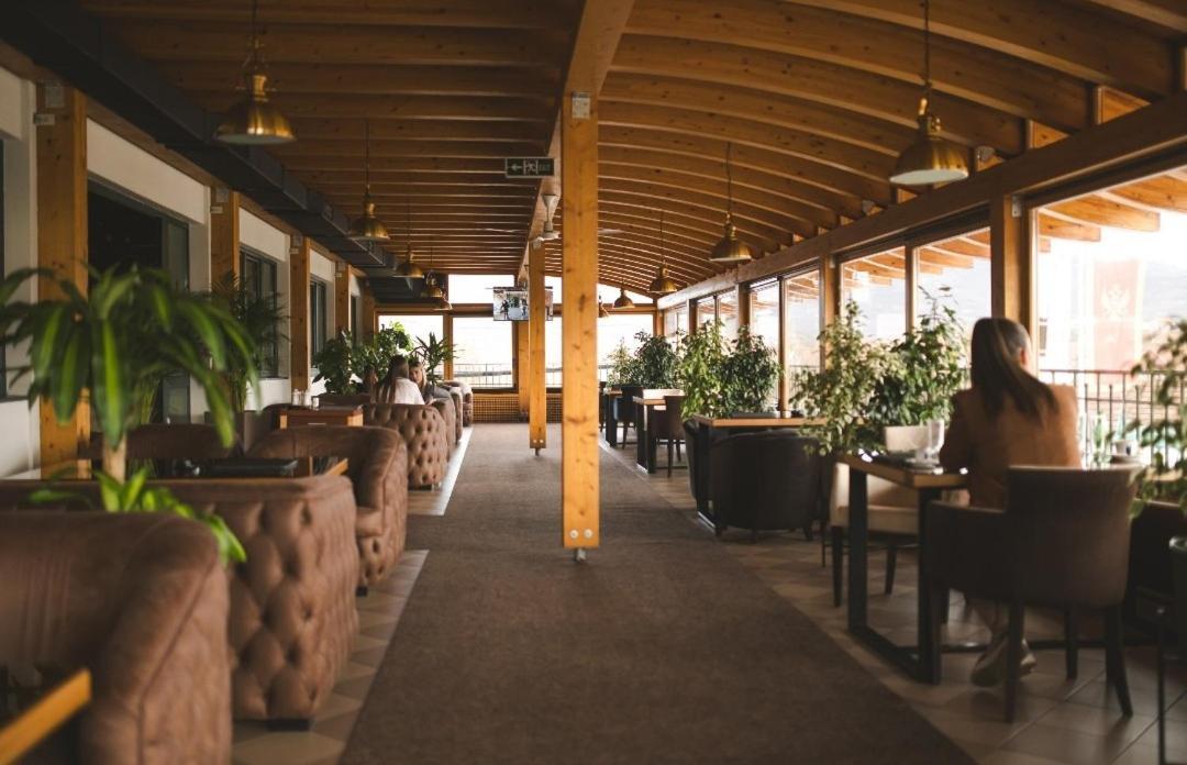 Hotel Marshal Nikšić Eksteriør billede