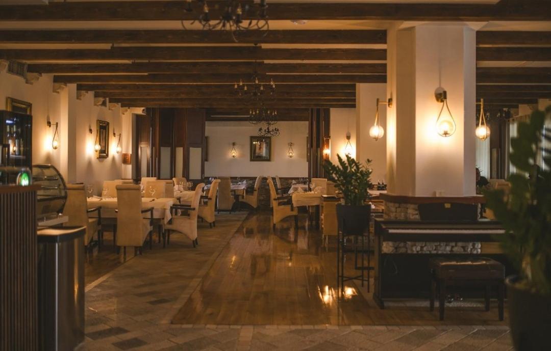 Hotel Marshal Nikšić Eksteriør billede